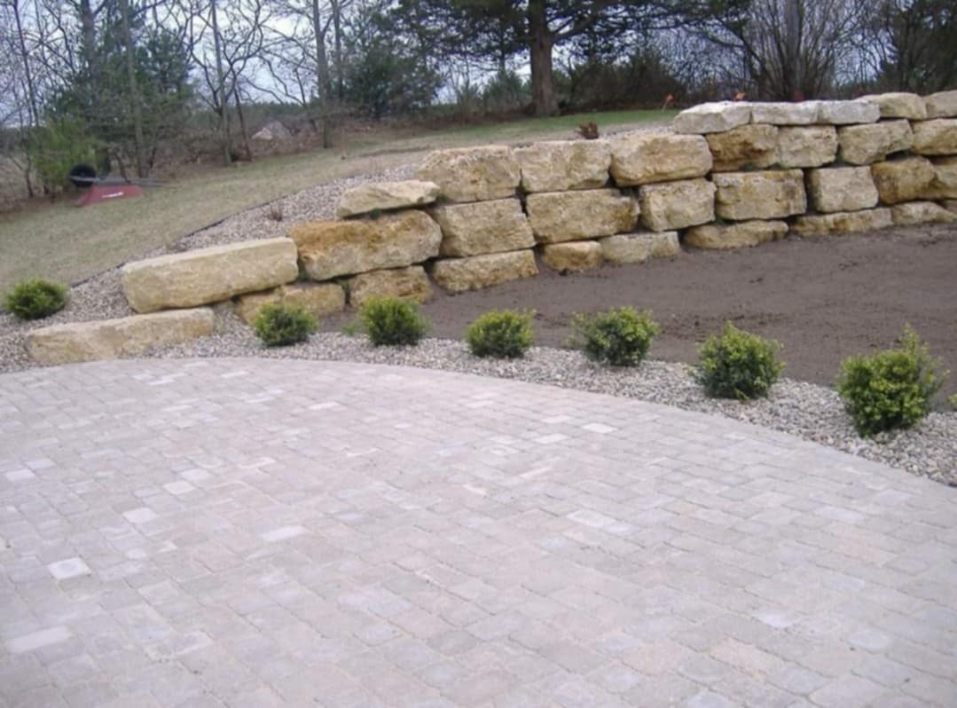 Boulder Walls services in Wisconsin Dells and South Central Wisconsin